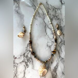 Unique Conch Shell Pearl Necklace Earring Set
